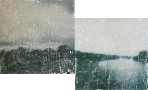 Anaé Removille, <i>Sans Titre</i>, 2026, transfert photo sur panneau de bois, 65,8 x 105,6 cm. - Anaé Removille